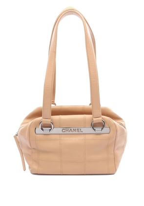 CHANEL Pre-Owned Chocolate Bar shoulder bag - Neutrals