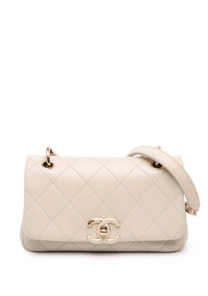 CHANEL Pre-Owned 2020 Medium Lambskin Twist Chain Enamel CC Flap crossbody bag - Brown