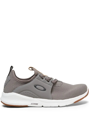 Oakley Dry 'Grey/White' sneakers