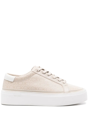 Calvin Klein logo-print flatform sneakers - Neutrals