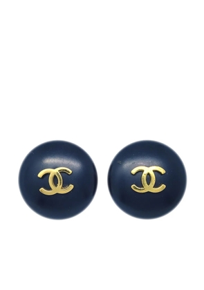 CHANEL Pre-Owned 1995 CC button clip-on earrings - Black