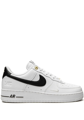 Nike Air Force 1 ’07 LV8 'White/Black' sneakers