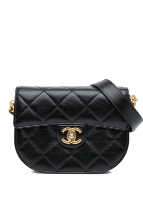 CHANEL Pre-Owned 2021-2024 CC Quilted Calfskin Round Moon Messenger Flap crossbody bag - Black