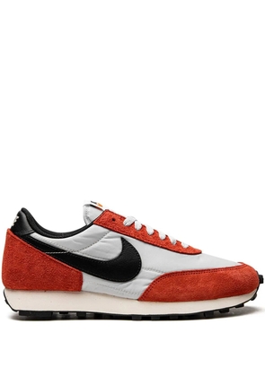 Nike Daybreak 'White/Black/Red' sneakers