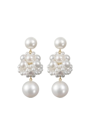 Sophie Bille Brahe 14kt recycled yellow gold Dora freshwater pearl earrings