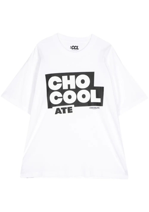 CHOCOOLATE logo-print cotton T-shirt - White