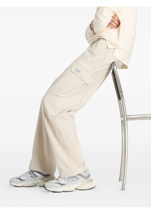 New Balance ripstop cargo trousers - Neutrals