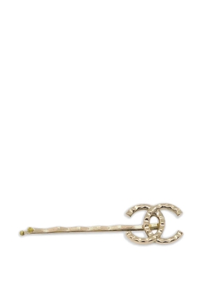 CHANEL Pre-Owned 2010 CC hairpin - Gold