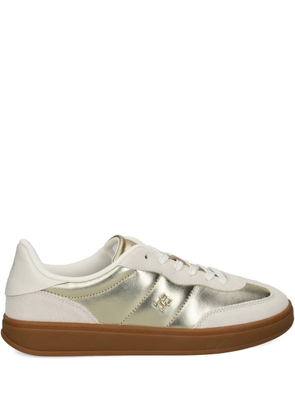 Tommy Hilfiger logo-plaque sneakers - Neutrals