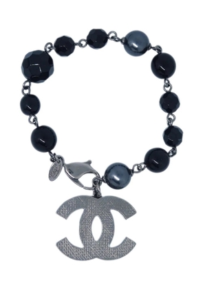 CHANEL Pre-Owned 2013 faux-pearl bracelet - Black