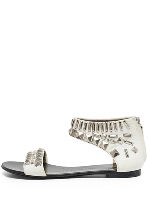 Giuseppe Zanotti Vintage studded ankle-strap flat sandals - White