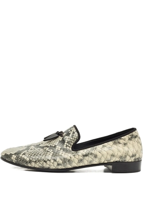Giuseppe Zanotti Vintage embossed tassel leather slippers - Neutrals