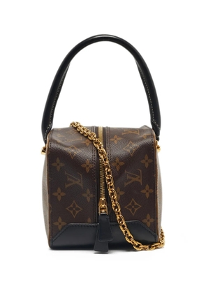Louis Vuitton Pre-Owned 2018 Reverse Monogram canvas square tote bag - Brown