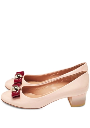 Ferragamo Pre-Owned Fiammetta bow-detail pumps - Pink