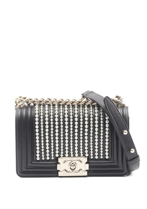 CHANEL Pre-Owned 2019 small Boy pearl-chain shoulder bag - Black