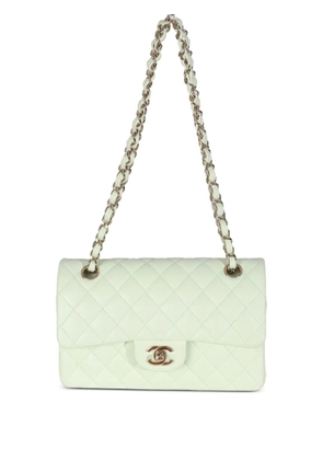 CHANEL Pre-Owned 2021-2024 small Double Flap shoulder bag - Green