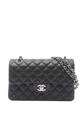 CHANEL Pre-Owned 2021 Double Flap matelassé shoulder bag - Black