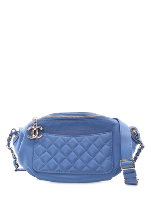 CHANEL Pre-Owned 2019 Quilted Lambskin Classic Bi Waist Bag belt bag - Blue