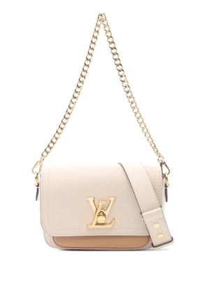 Louis Vuitton Pre-Owned 2021-2025 Grained Calfskin Lockme Tender satchel - Brown