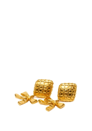 CHANEL Pre-Owned 1970-1980 Gold Plated Bow Drop Clip on Earrings costume earrings