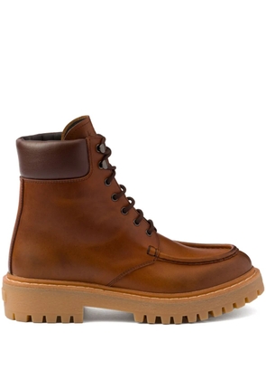 Prada lug-sole leather boots - Brown