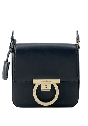 Ferragamo Pre-Owned 2010-2025 Leather Gancini Flap crossbody bag - Black