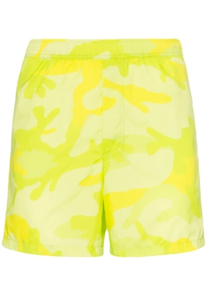 Valentino Garavani camouflage-print swim shorts - Green
