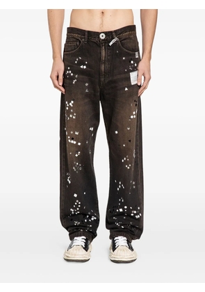 Maison MIHARA YASUHIRO crystal-embellished jeans - Brown