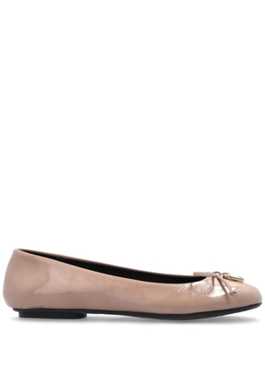 Furla logo-plaque ballet flats - Pink