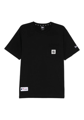 NEW ERA CAP logo-patched T-shirt - Black