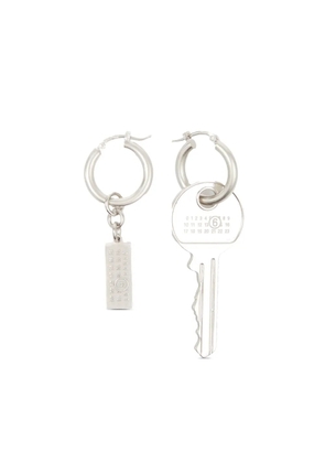 MM6 Maison Margiela Tag and Key pendant hoop drop earrings - Silver
