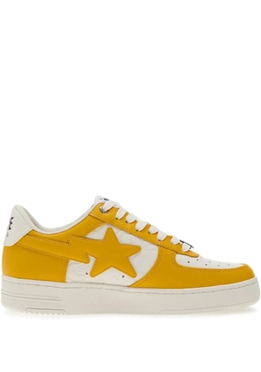 A BATHING APE® star-embellished leather sneakers - Yellow