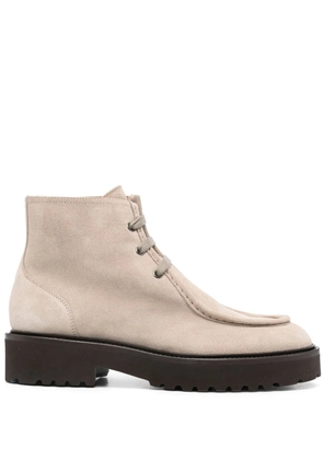 Doucal's suede chukka boots - Neutrals
