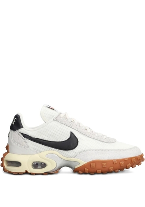Nike Air Max Waffle mesh-panelled sneakers - White