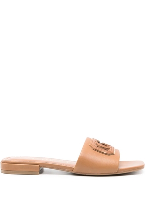 GUESS USA leather slides - Brown