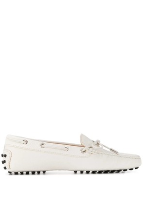 Tod's Gommino driving shoes - White