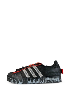adidas Hellstar flame-print stripes superstar sneakers - Black