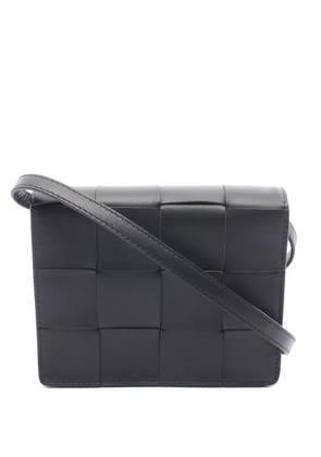 Bottega Veneta Pre-Owned 2020s Maxi Intrecciato cross body bag - Black