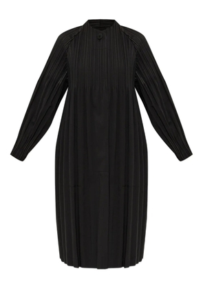 Pleats Please Issey Miyake pleated coat - Black