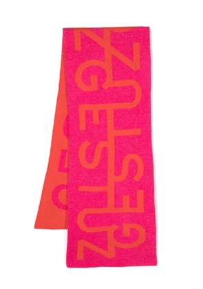Gestuz AlphaGZ patterned-intarsia scarf - Pink