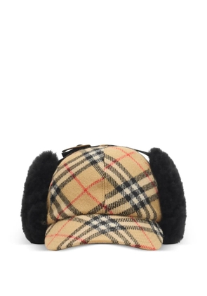 Burberry check shearling baseball cap - Neutrals