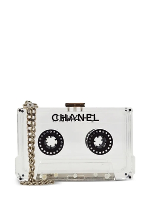 CHANEL Pre-Owned 2004 Cassette Tape clutch bag - White