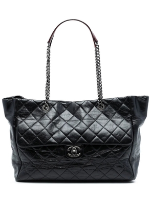 CHANEL Pre-Owned 2014 Large Quilted Glazed Calfskin Duo Color tote bag - Black