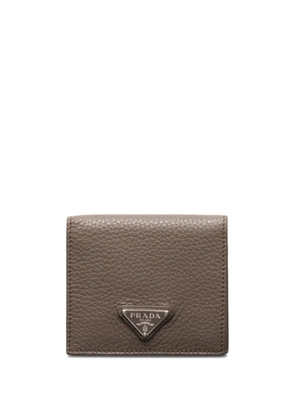 Prada enamel triangle-logo wallet - Grey