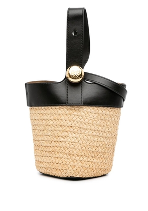 Loewe Pre-Owned 2024 Mini Raffia Pebble Bucket Bag satchel - Brown