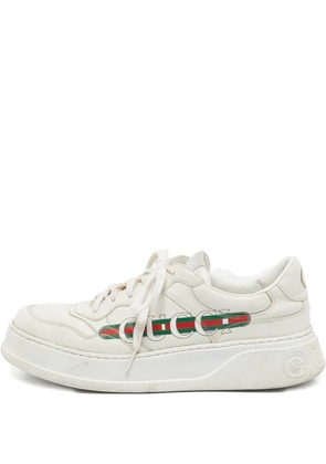 Gucci Pre-Owned Chunky B sneakers - White