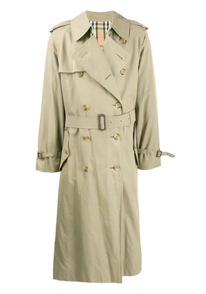 Burberry Pre-Owned 1990s long trench coat - Neutrals