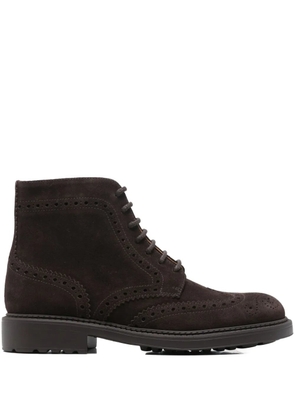 Doucal's brogue-style lace-up ankle boots - Brown