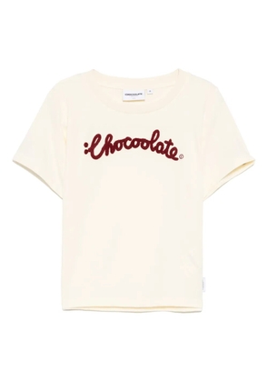 CHOCOOLATE logo-embroidered T-shirt - Neutrals