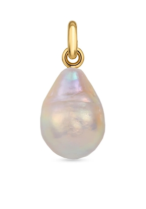 Monica Vinader Nura baroque pearl pendant charm - Gold